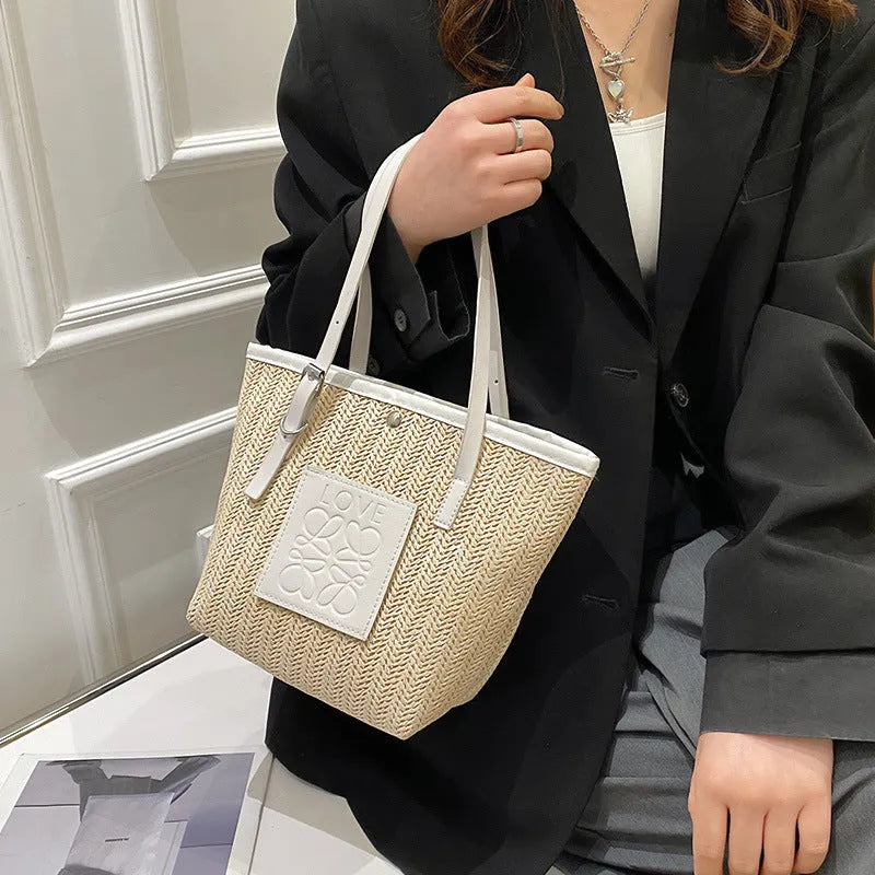 Straw woven women's shoulder bag in European retro style with large capacity
