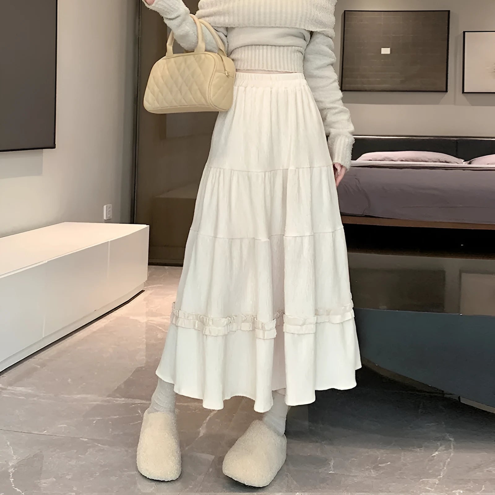 Slimming midi A-line corduroy skirt with elastic waistband in solid colour options for urban commuting