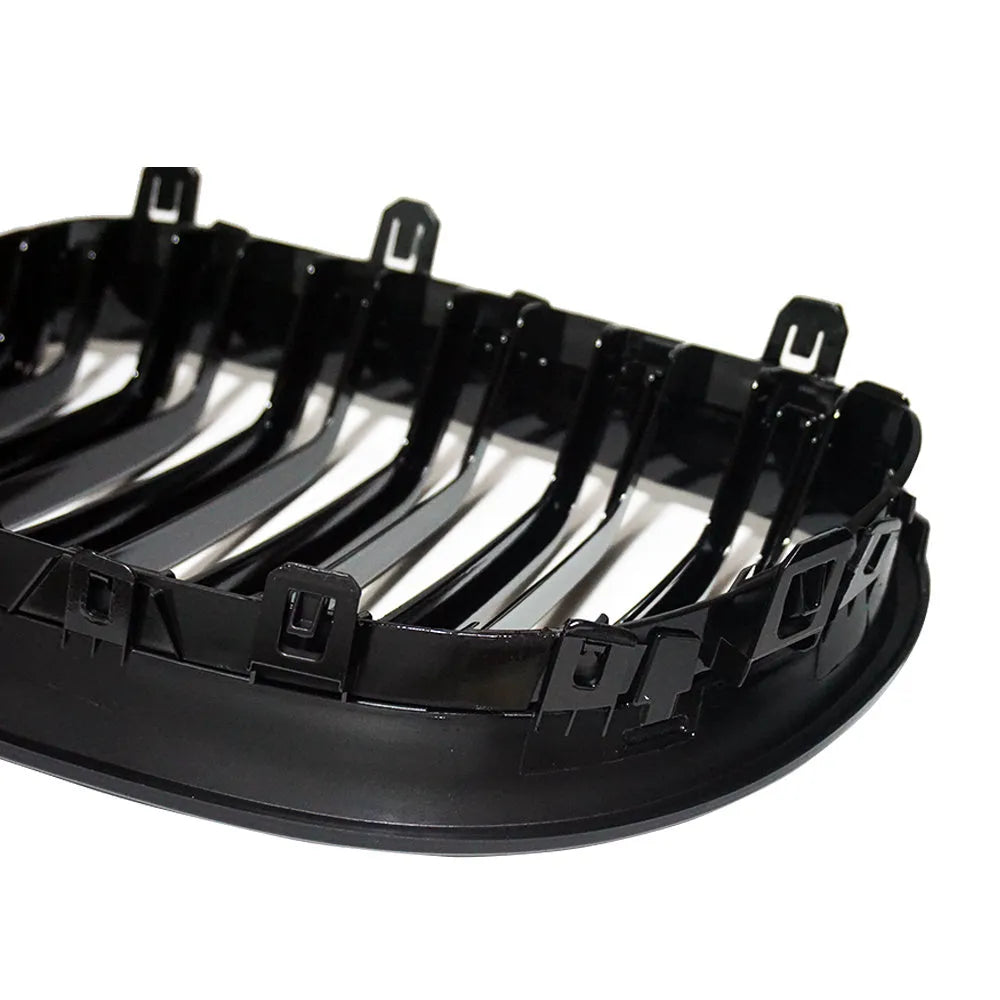 BMW 5-Series front grille with carbon fibre pattern finish for E39 E60 E66 models