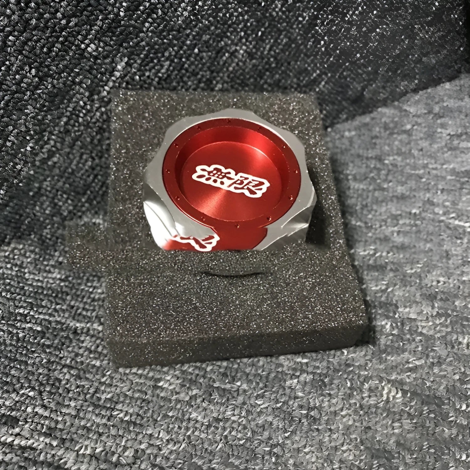 Aluminium alloy oil filter cap for Honda vehicles in multiple colour options
