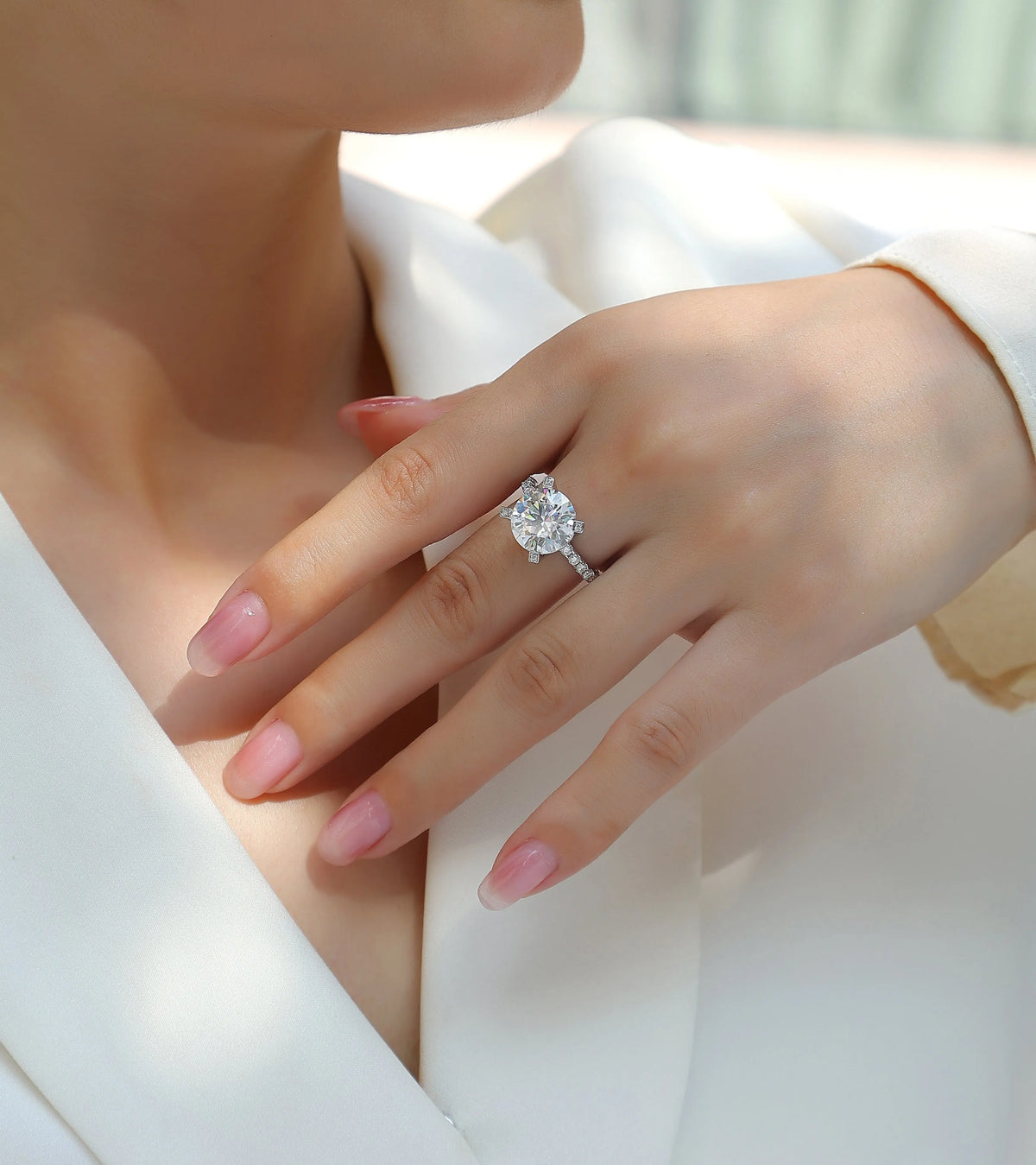 5 carat moissanite ring set in S925 silver with gold plating, sizes 5 to 9, with GRA certificate and gift box