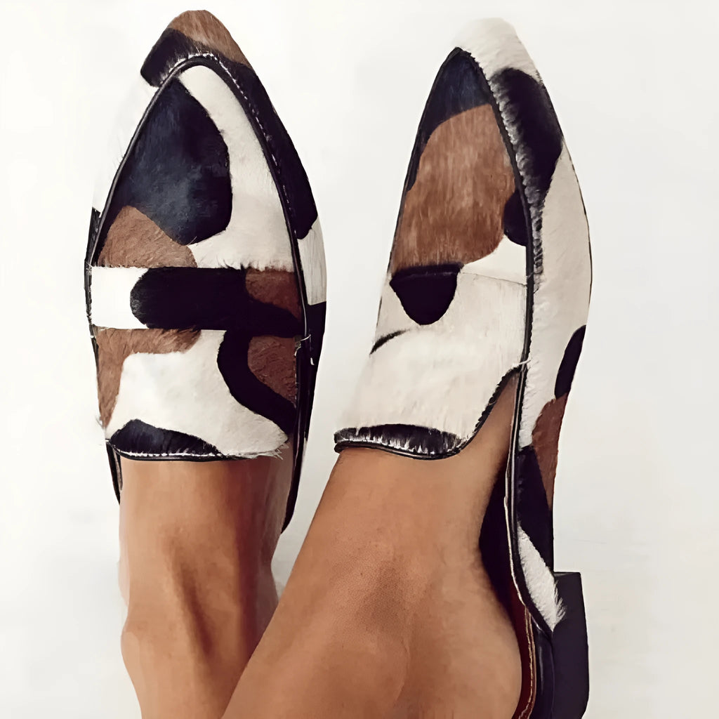 Black and white apricot imitation horse hair print suede retro women's shoes with pointed toe and low heel.