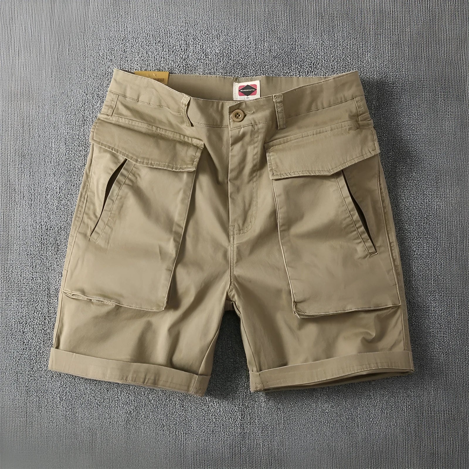 Men's straight-leg cargo shorts in khaki colour with multiple pockets.