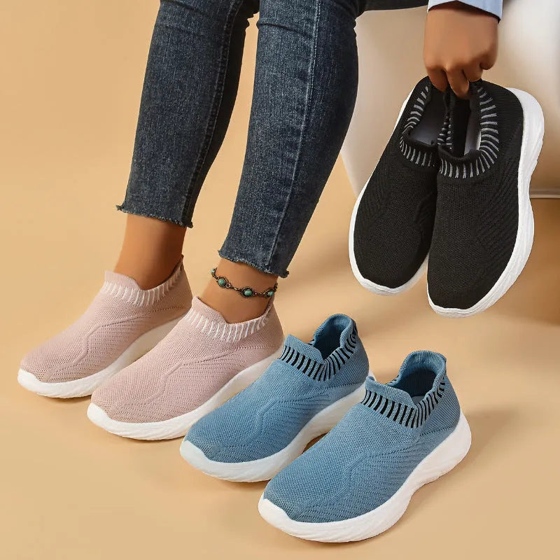 Women striped flat sneakers lightweight breathable slip on shoes PU outsole Black