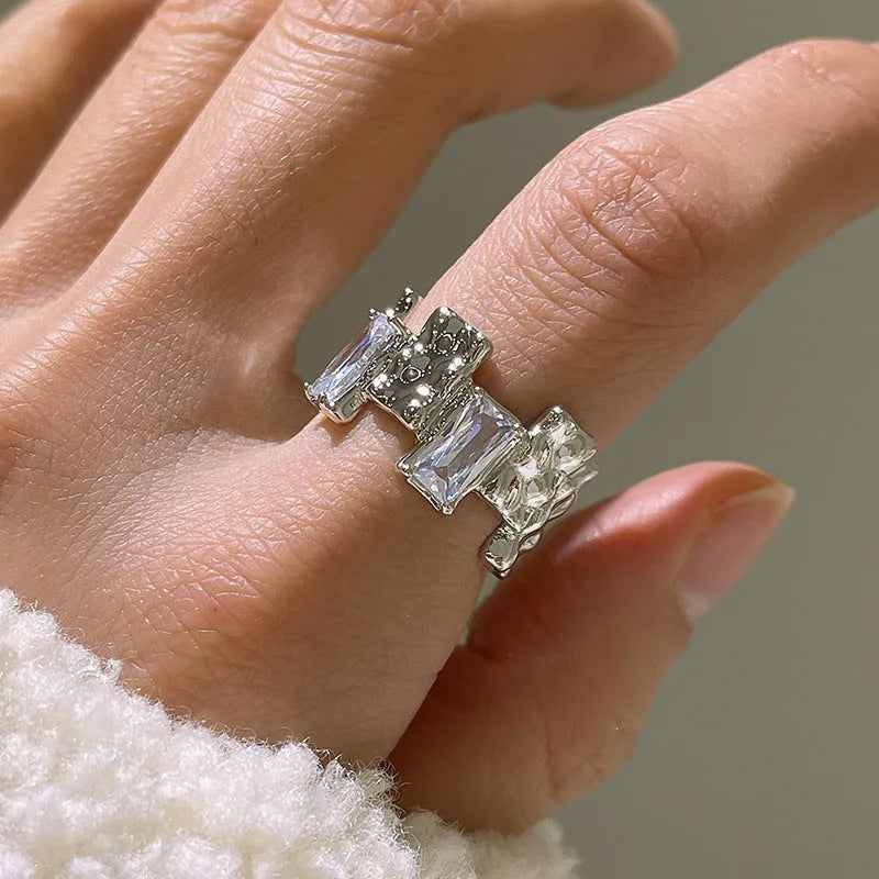 Cross design open geometric silver ring with retro styling and three-dimensional decoration