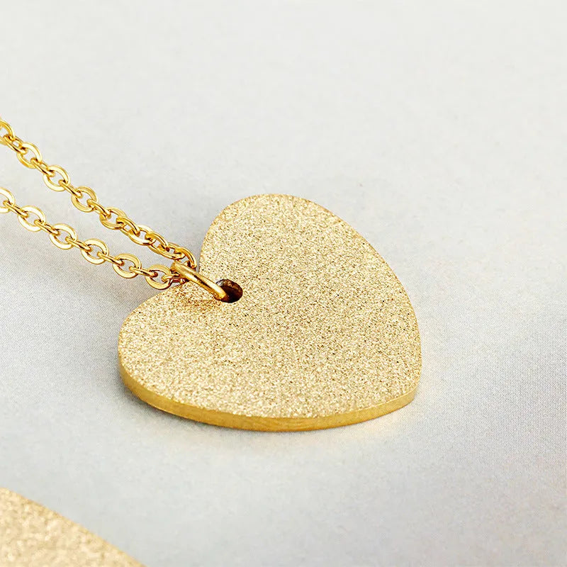 Geometric heart-shaped titanium steel pendant necklace on a 50 cm chain, colour KN25736-Z.