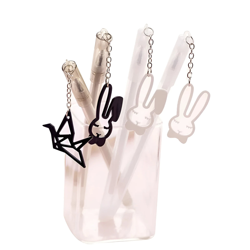 Gel pen with paper crane or rabbit pendant, 0.38mm tip, 17cm plastic construction