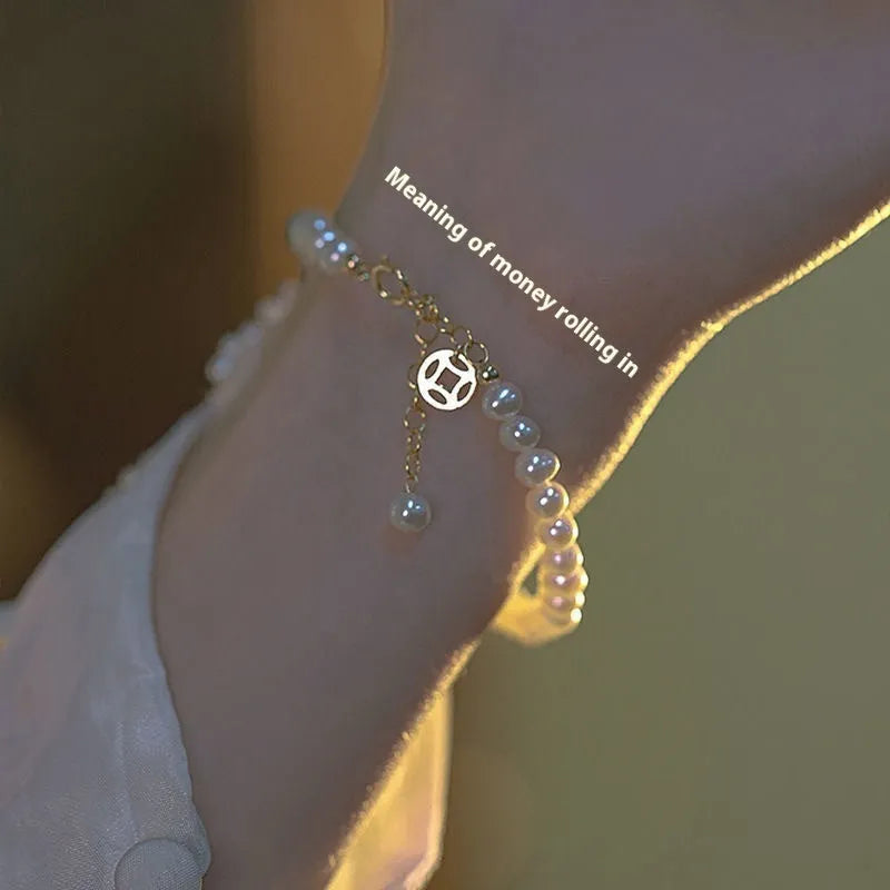 Chinese style glass bamboo leaf bracelet for women with manual craft details.