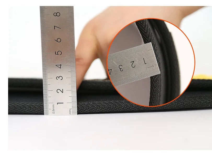 Nylon fitness weightlifting waistband in black, red or yellow available in sizes L, M, XL