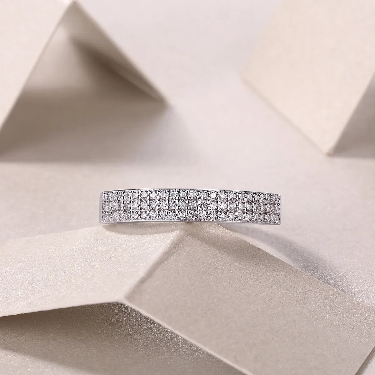 Wedding ring set with moissanite stone in S925 silver platinum plating gift box