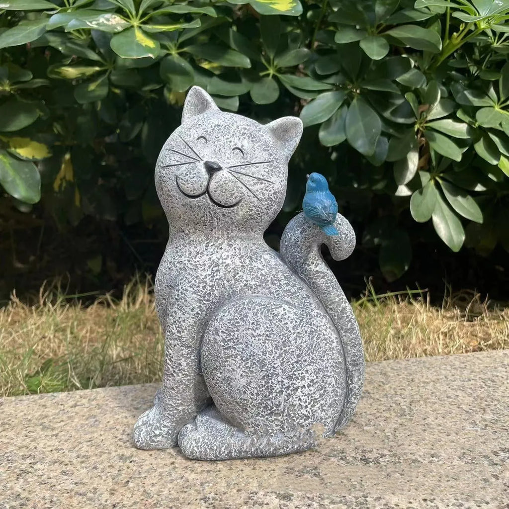 Outdoor solar lamp cute kitten ornament in resin and plastic, size 14x9x21cm