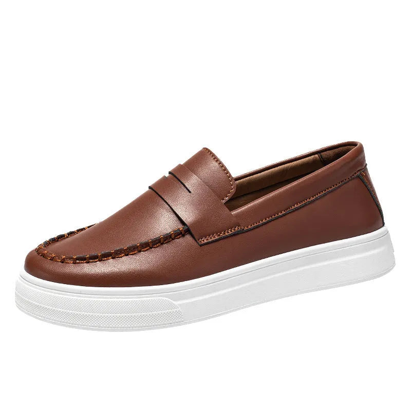 British-style men's casual leather shoes with round toe in white, black and white, and khaki colour options