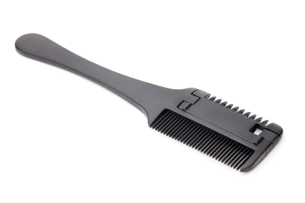 A 2-in-1 pet grooming comb with a built-in trimming blade and replacement blades, shown next to a small dog.