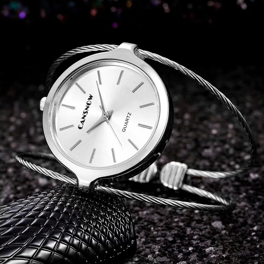 Starry sky design women's steel wire bracelet watch in rose gold with quartz movement and spiral crown