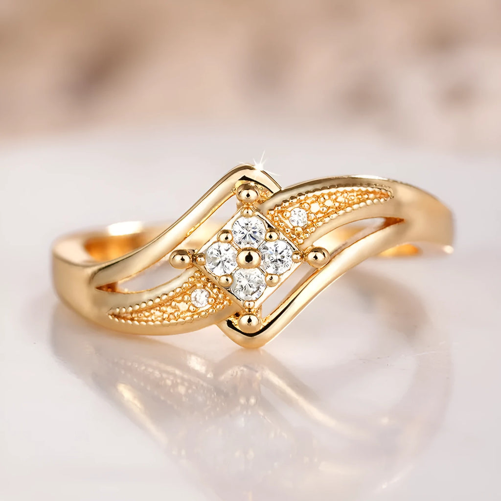 Women's copper diamond-shaped ring with micro-inlaid zircon detailing in yellow gold colour