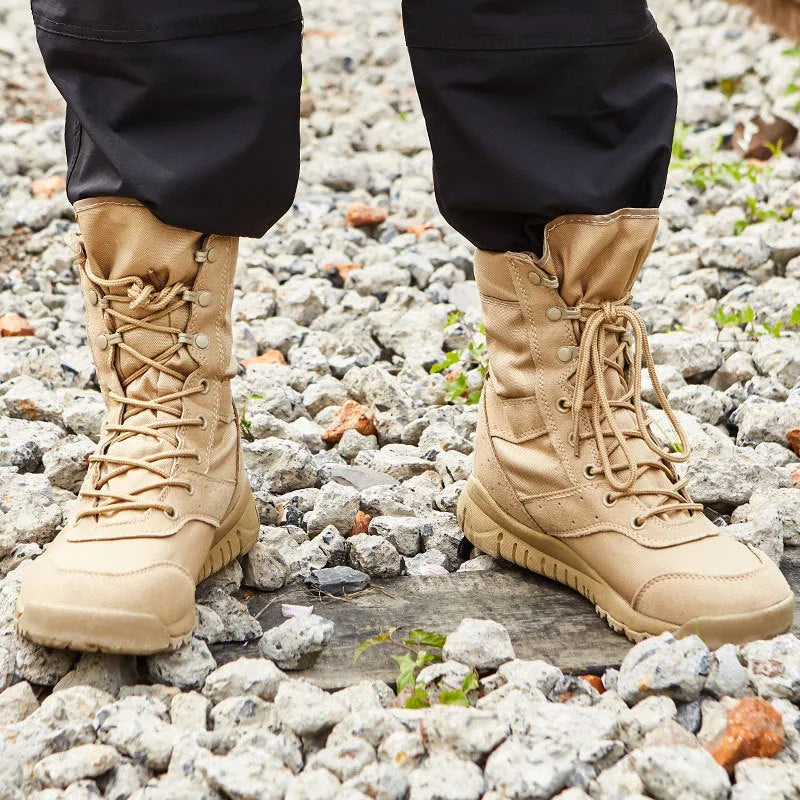 Yulong summer combat boots in black and sand colours, shown as outdoor climbing and tactical footwear.