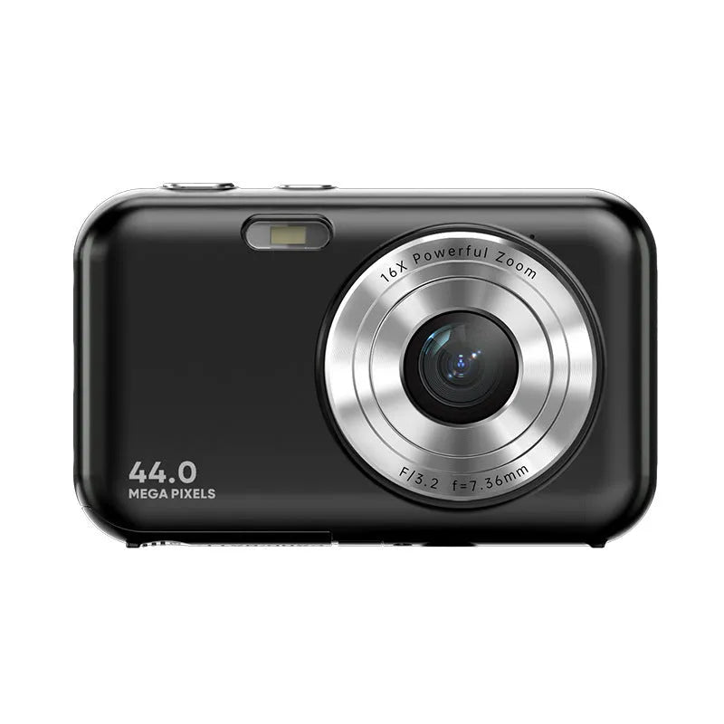 Digital children's camera in black, green, pink or purple with a 2.4-inch screen