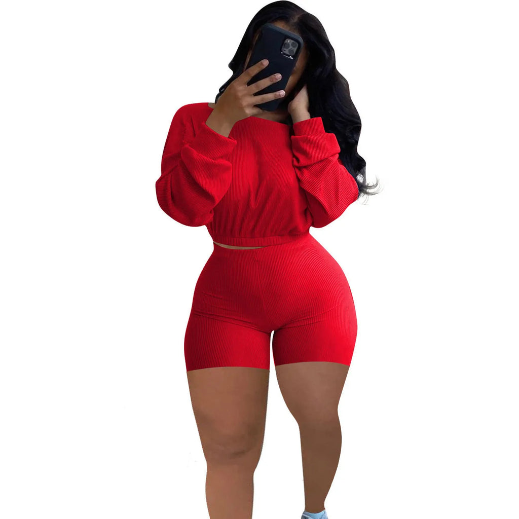 Women's off-shoulder long sleeve top and shorts two-piece set in sunken stripe solid colour pattern