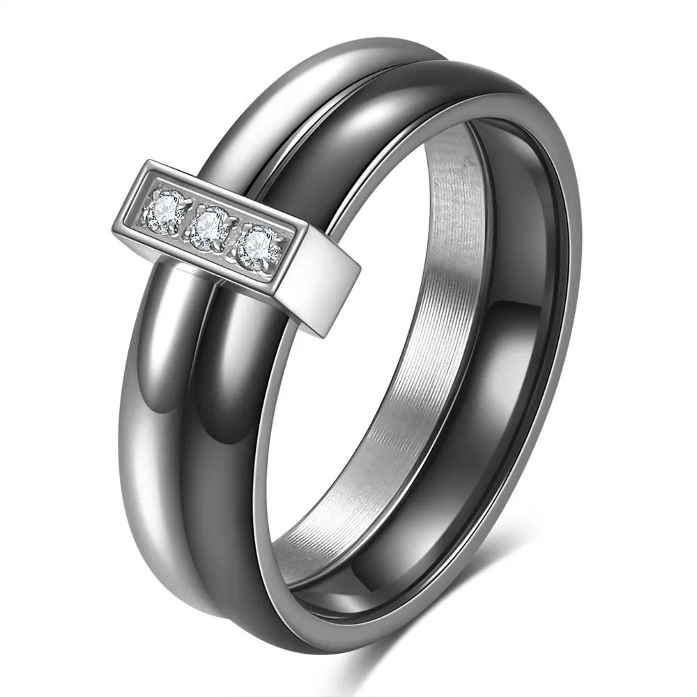 Ceramic women's ring with glossy stitching and zirconium inlay in 6mm thickness