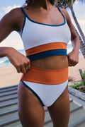 Women's solid colour quick-drying swimwear set with top and shorts for swimming