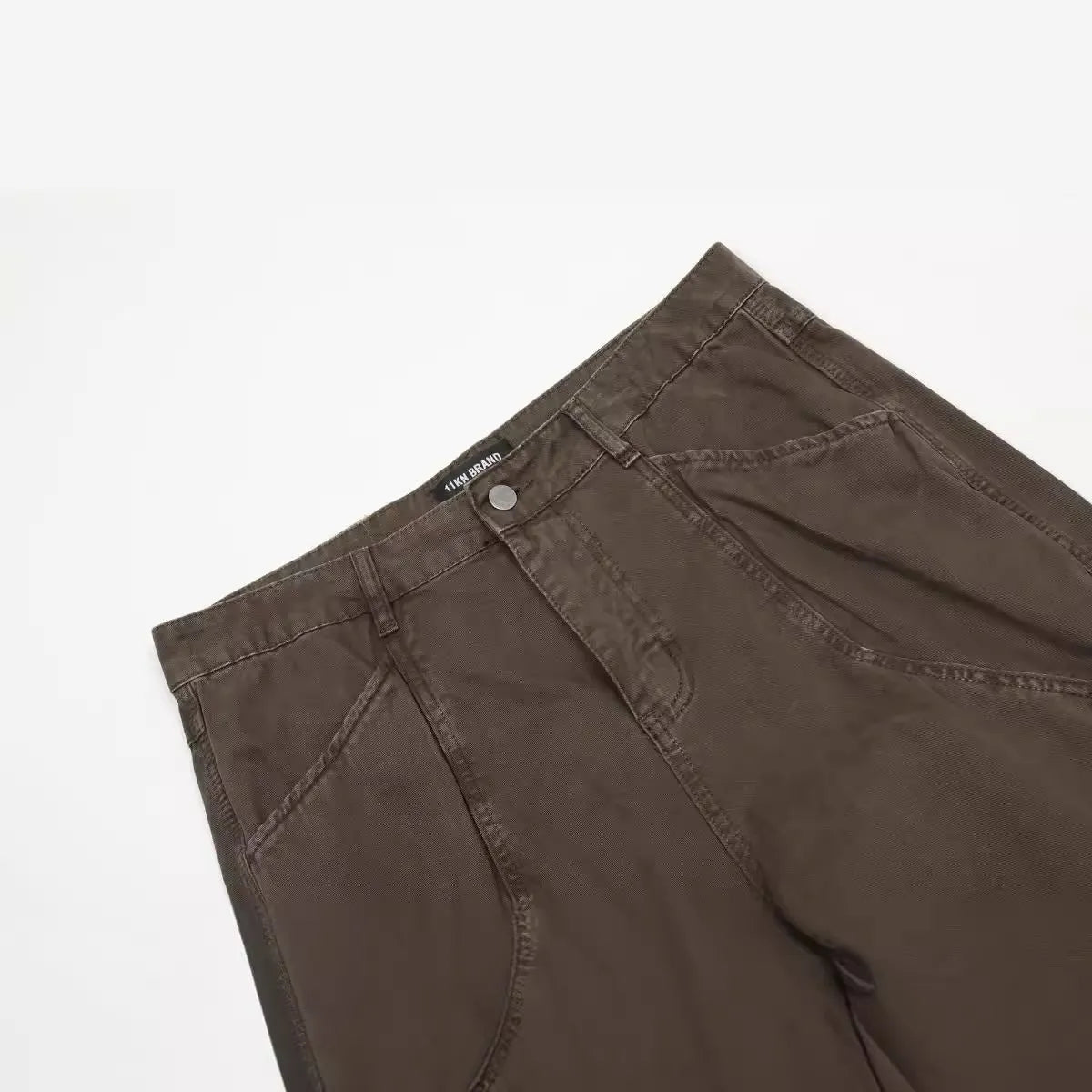 Men's loose straight wide leg jeans in brown and light khaki with high waist and zipper fly