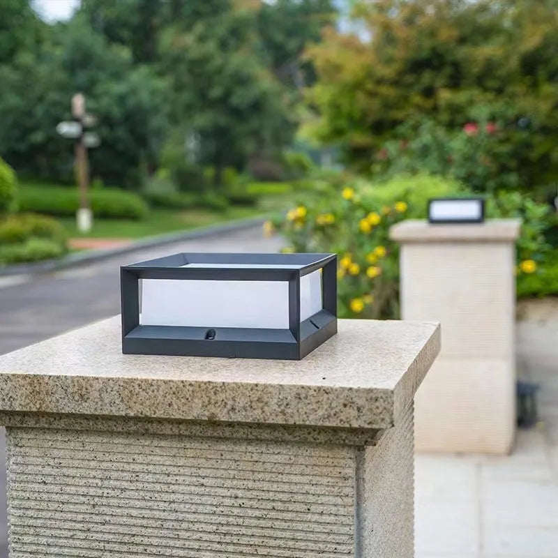 Aluminium solar LED column light for outdoor garden or doorway illumination with IP54 waterproof rating