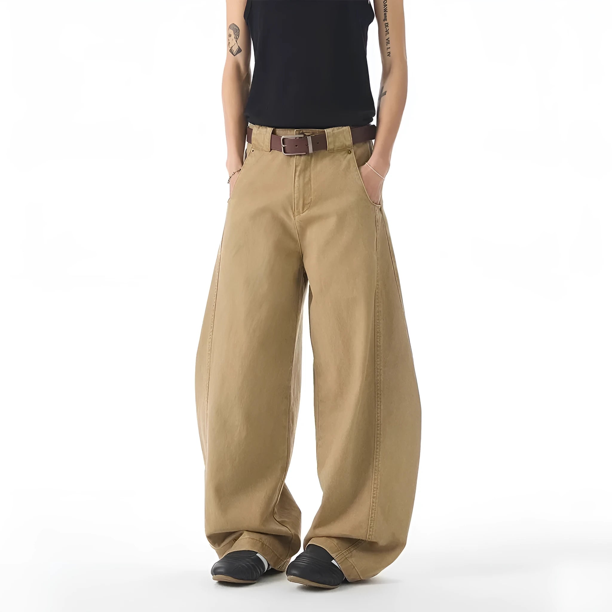 Brown Korean style men's loose jeans with straight leg design and button fly