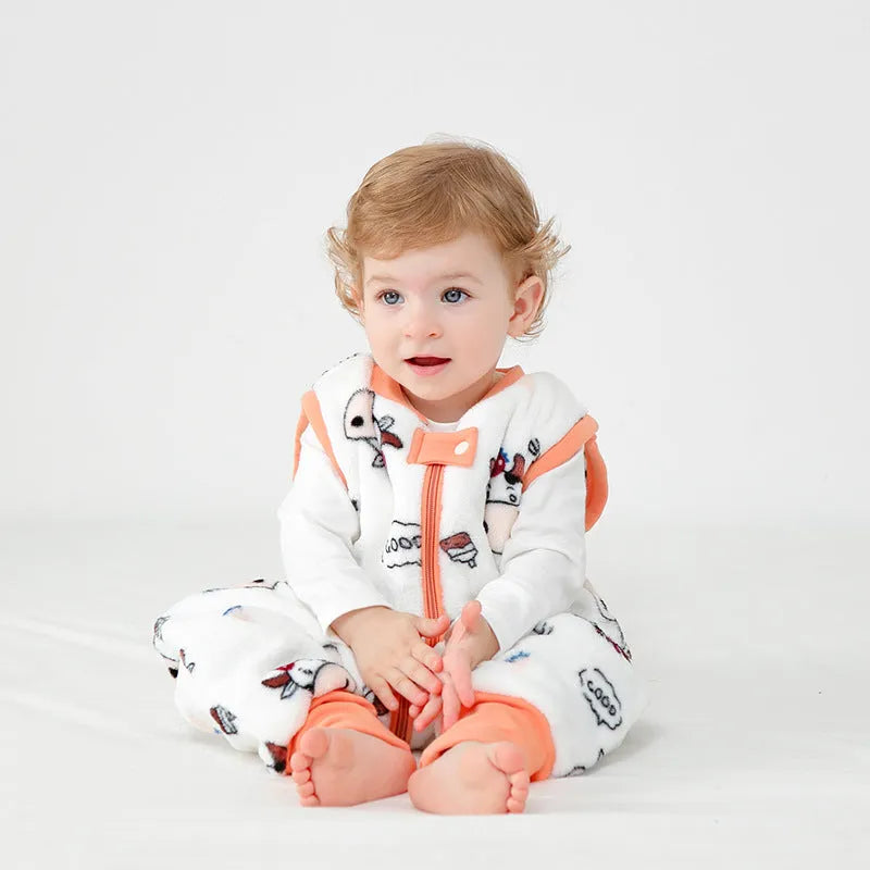 Flannel baby sleeping bag in sizes 66 to 90, available in multiple colours and prints for autumn and winter.