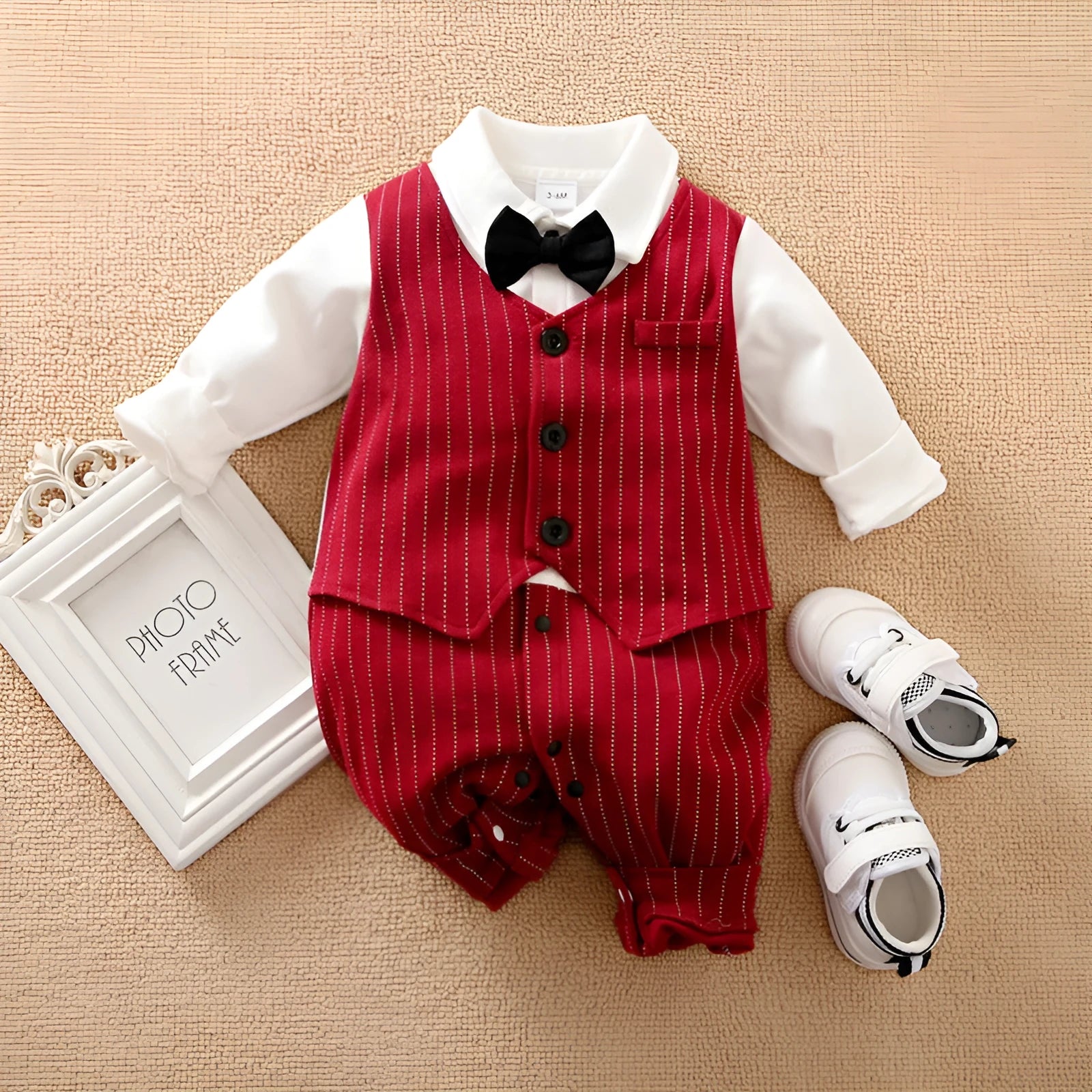 Wine red cotton baby boy romper with long sleeves and single-breasted closure for spring and autumn wear