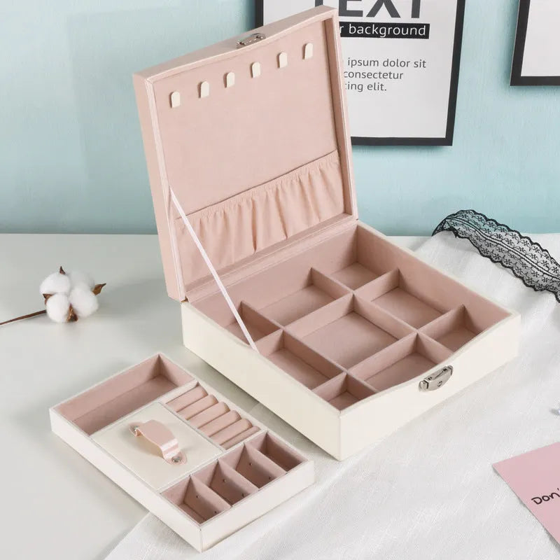 Red or white PU jewelry storage box with large capacity for necklace and ring organisation