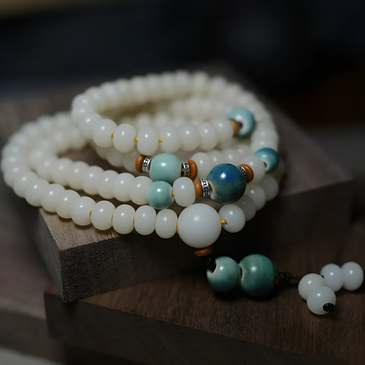 White jade bodhi root bracelet with 108 flat round beads in two sizes