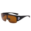 Polarised one-piece sunglasses for myopia correction in black/grey lens, suitable for cycling and outdoor sports.