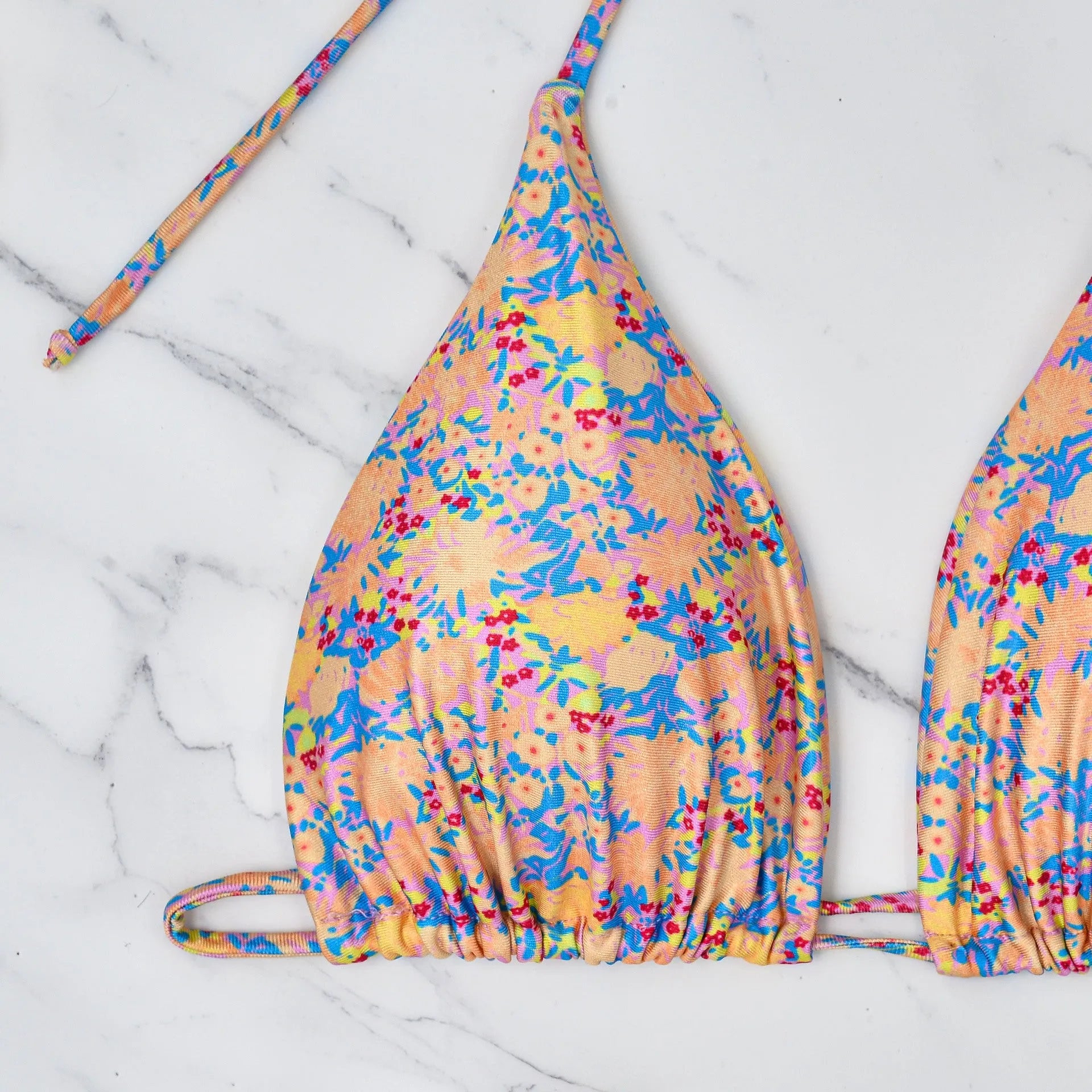 Lace-up bikini swimsuit set with backless design in picture colour