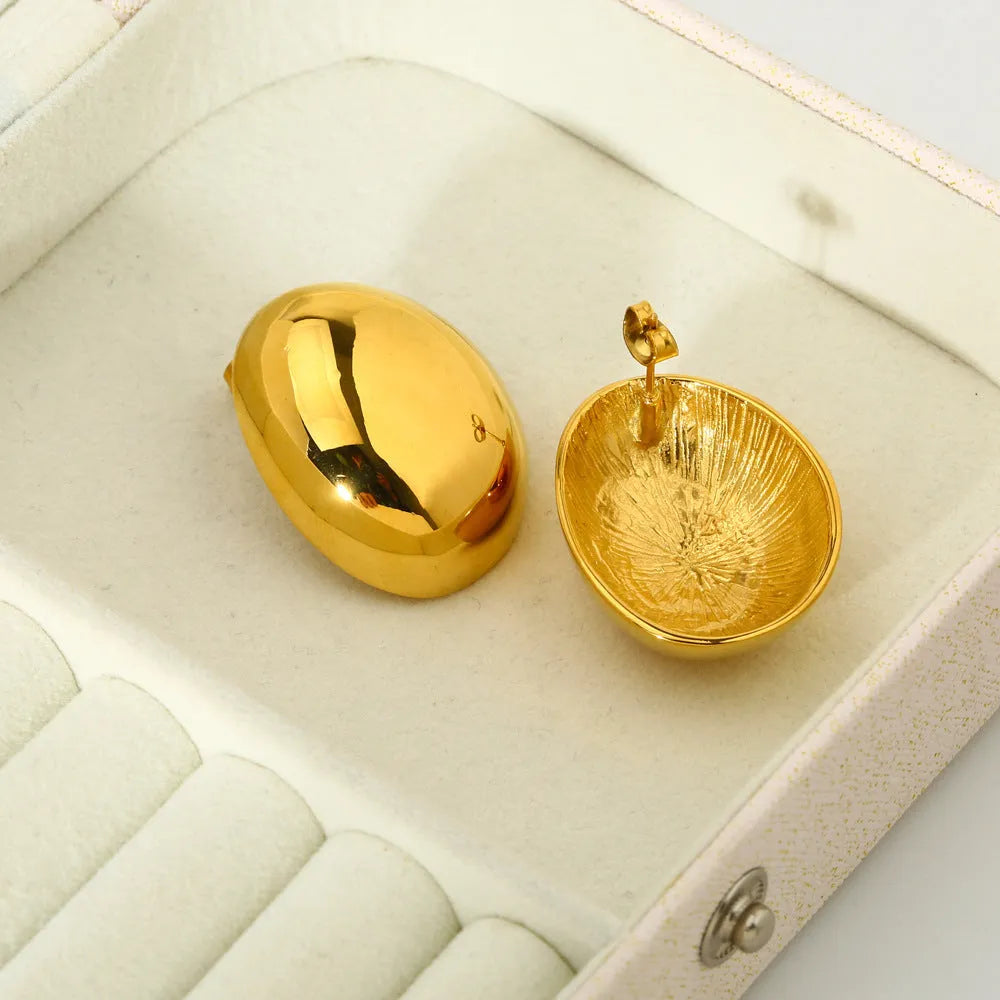 Geometric line earrings with stainless steel construction and electroplated 18K gold glazed surface