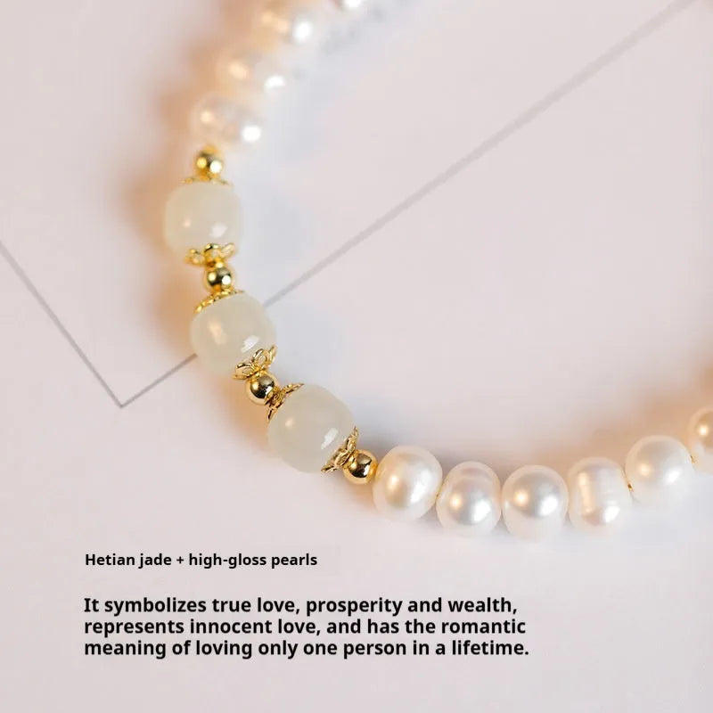 Diamond-shaped freshwater pearl bracelet in Hetian jade colour with electroplated finish