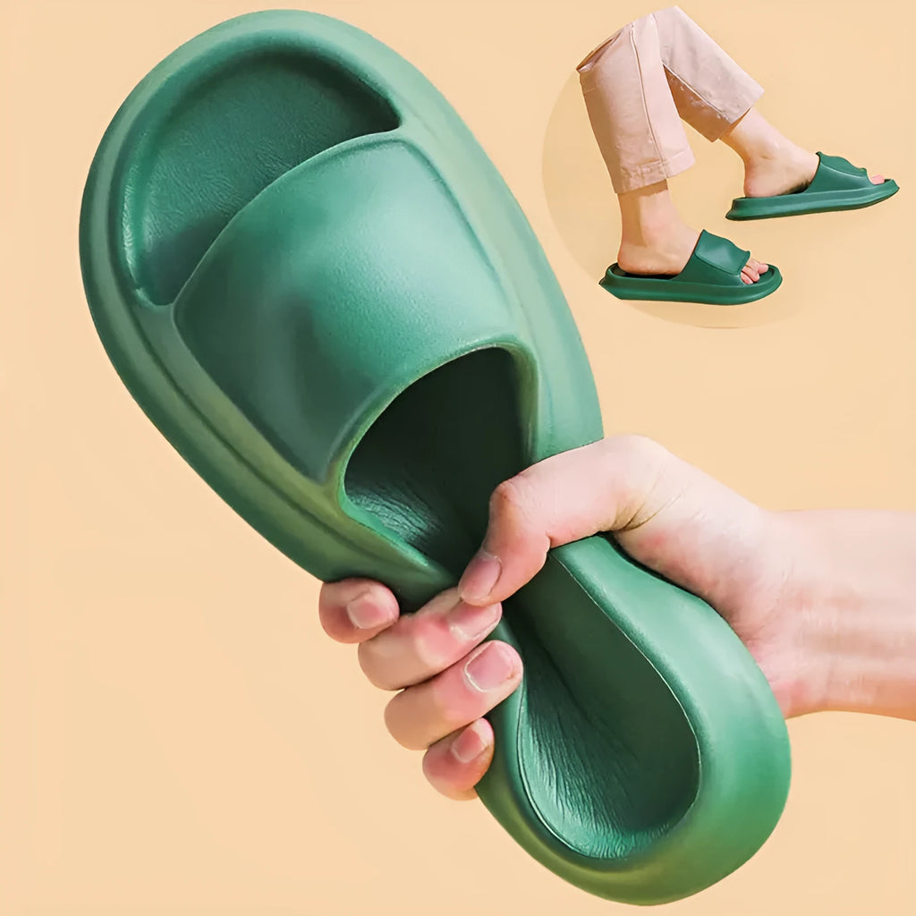 Unisex thick-soled EVA flip-flop slippers in multiple colours on a white background.