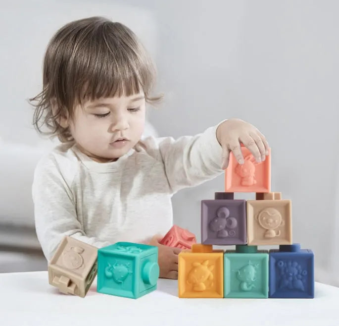 Animal relief soft building blocks with enamel finish in colour box packaging