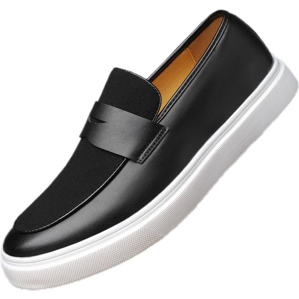 Men's slip-on gommino British style casual shoes in black with tassel detail, mid heel, and round toe