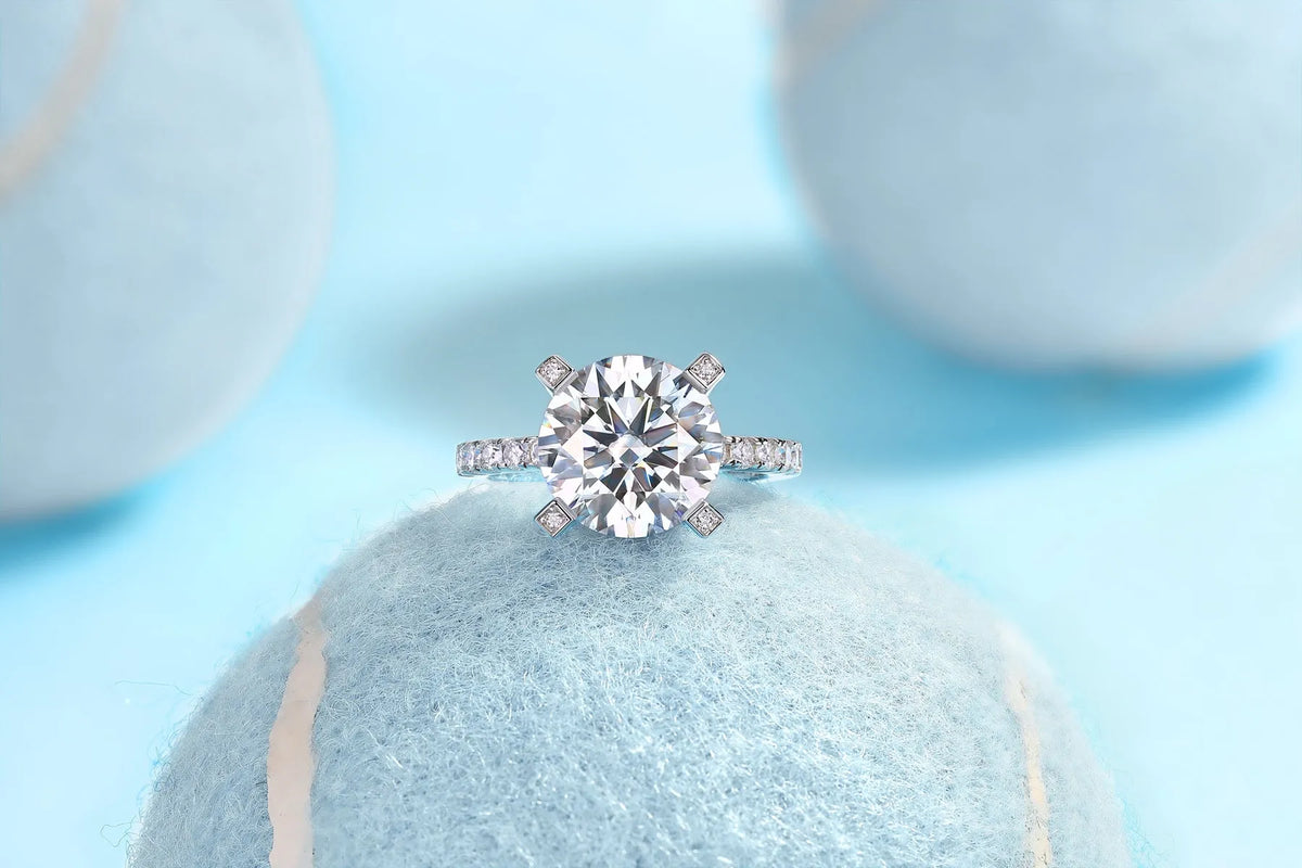 5 carat moissanite ring set in S925 silver with gold plating, sizes 5 to 9, with GRA certificate and gift box