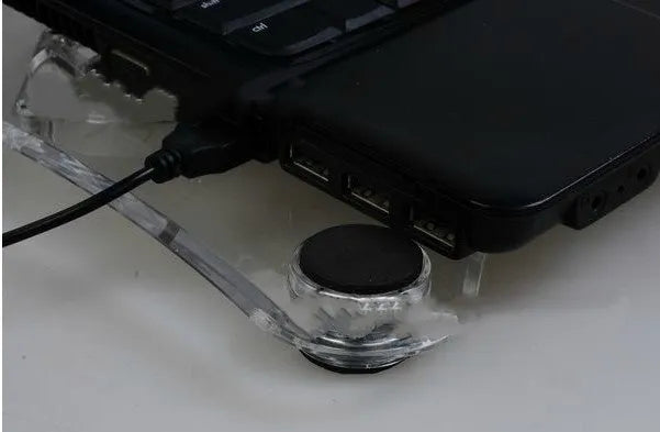 Transparent laptop cooling pad with three fans, 290mm x 160mm x 40mm inclined body and four rubber pads