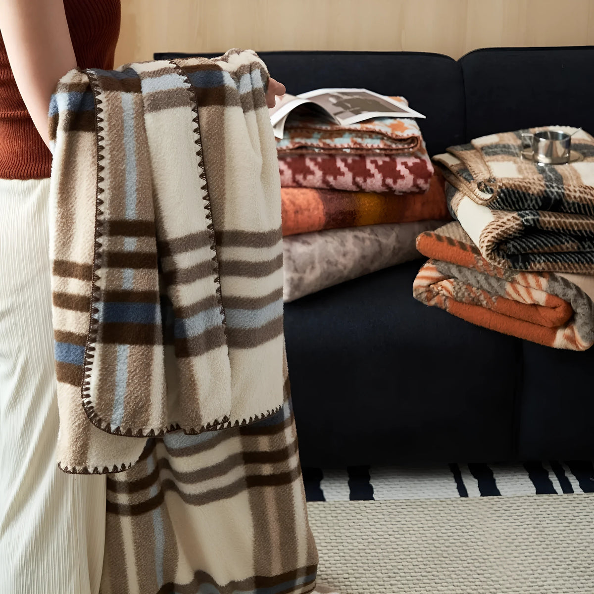 Polyester antique plaid thickening throw blanket in orange geometric pattern for home leisure