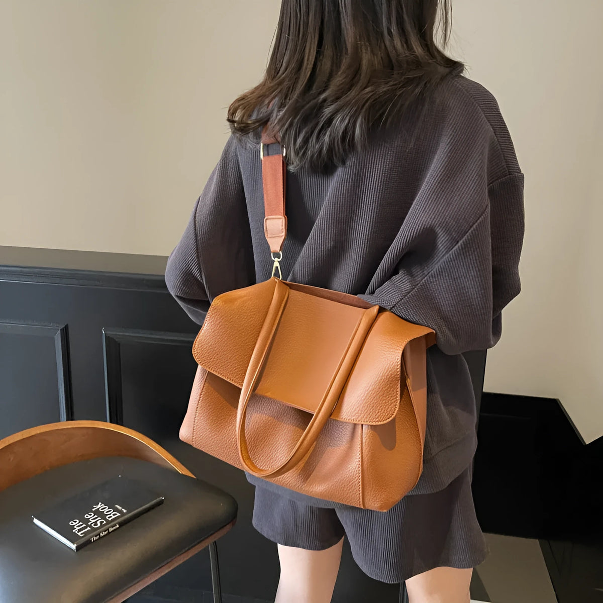 Vintage casual PU tote bag in horizontal square shape with double straps and sewn thread detailing.