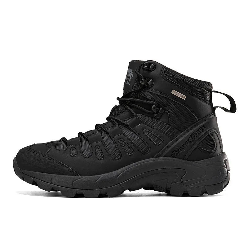Men's outdoor combat boots in sand colour with space plus Oxford cloth upper and rubber sole