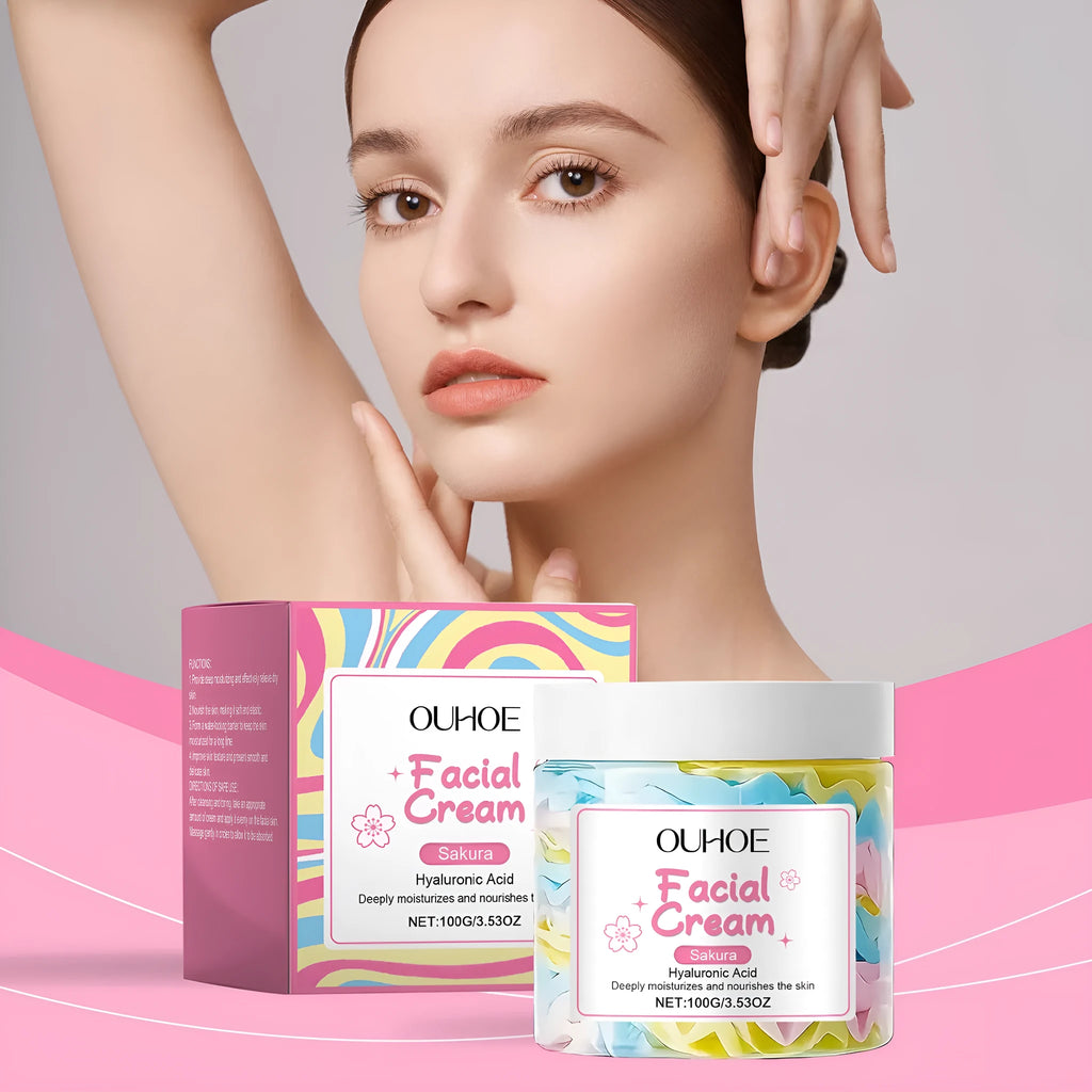 Round 5.7cm jar of Sakura Butter Cream face moisturiser containing 100g of product