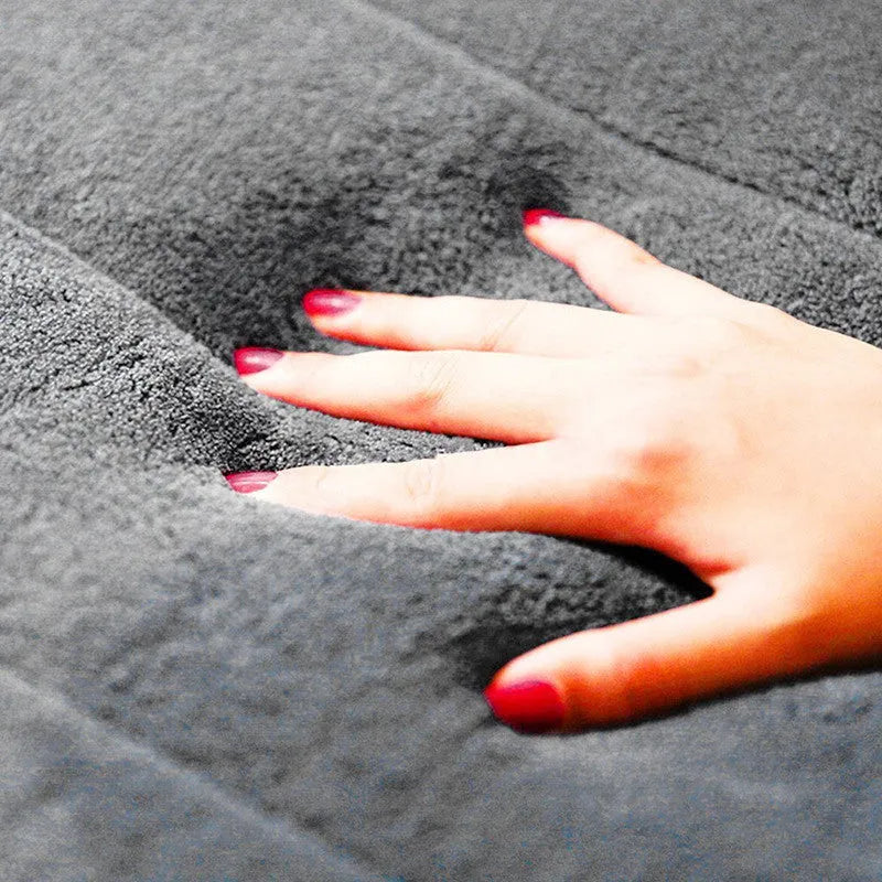Memory cotton carpet with coral fleece surface, non-slip latex bottom, beige colour, 40x60cm size on bathroom floor