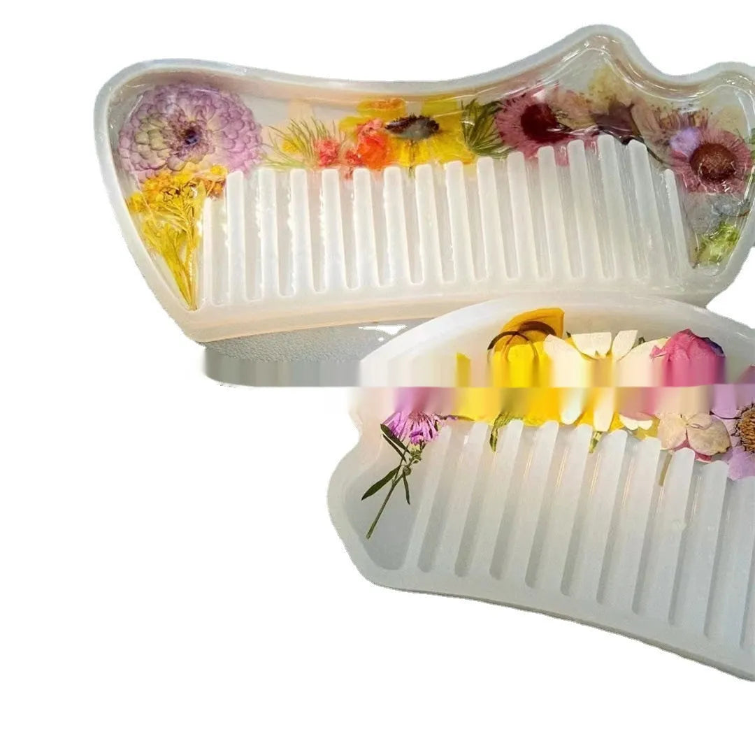 Crystal glue mirror glossy comb made of resin under 10cm with shiny finish, available in multiple colours