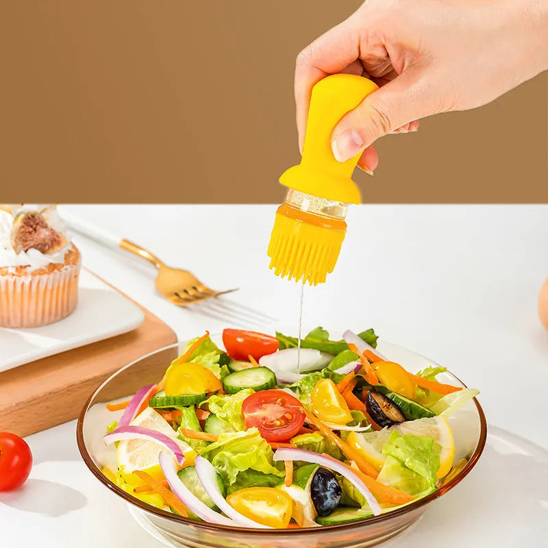 2 in 1 oil dispenser with silicone brush, 550ml soda glass bottle, 304 stainless steel nozzle, yellow green brown