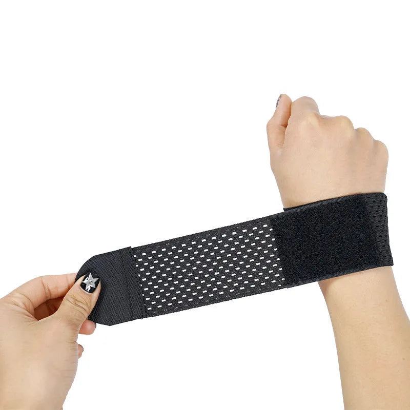 Athletic wristguard with elastic breathable construction for wrist protection during sports