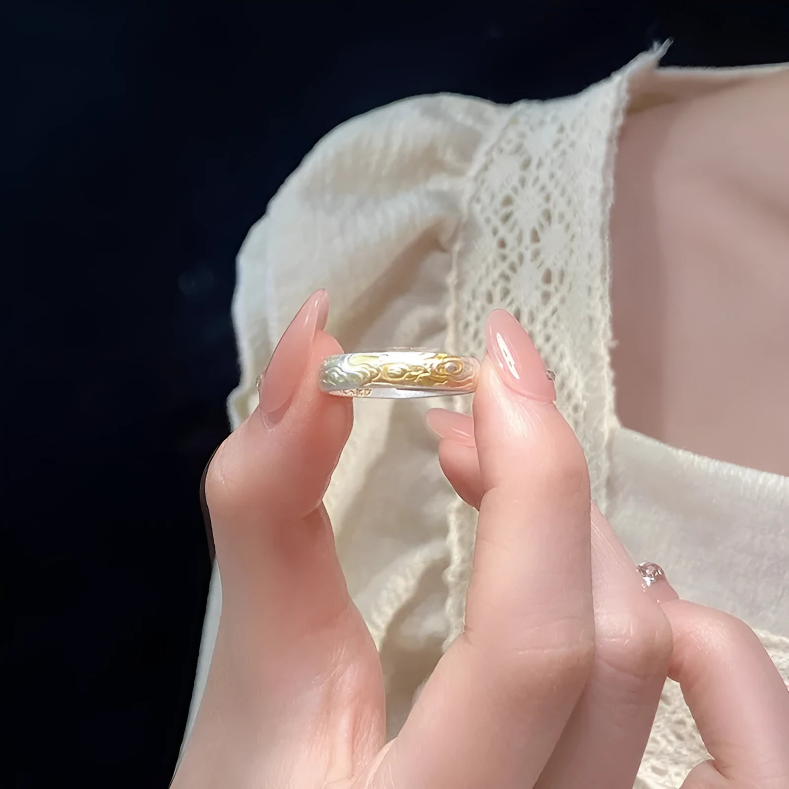 White copper xiangyun pattern adjustable ring with electroplated silver and gold finishes