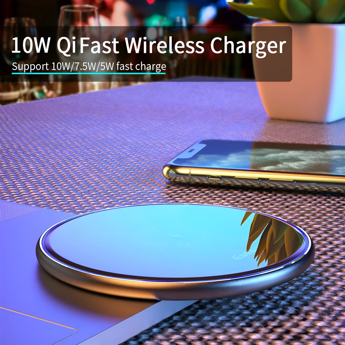 Black or white 15W Qi wireless charger with aluminium alloy surface and LED status light
